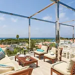 Sunrise Villa *